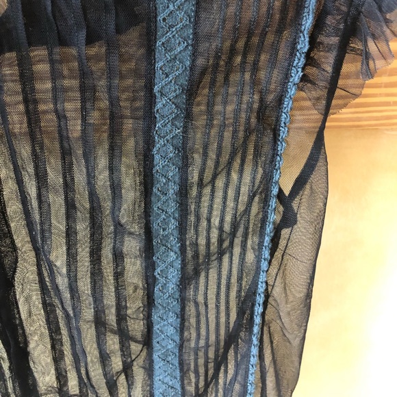 Black Sheer and Crochet Detail Blouse - Picture 5 of 11